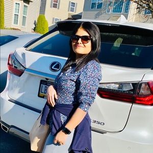 Meet your Posher, Devika